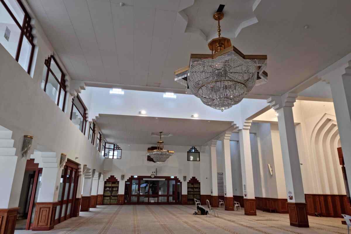 Edinburgh Central Mosque : image 4