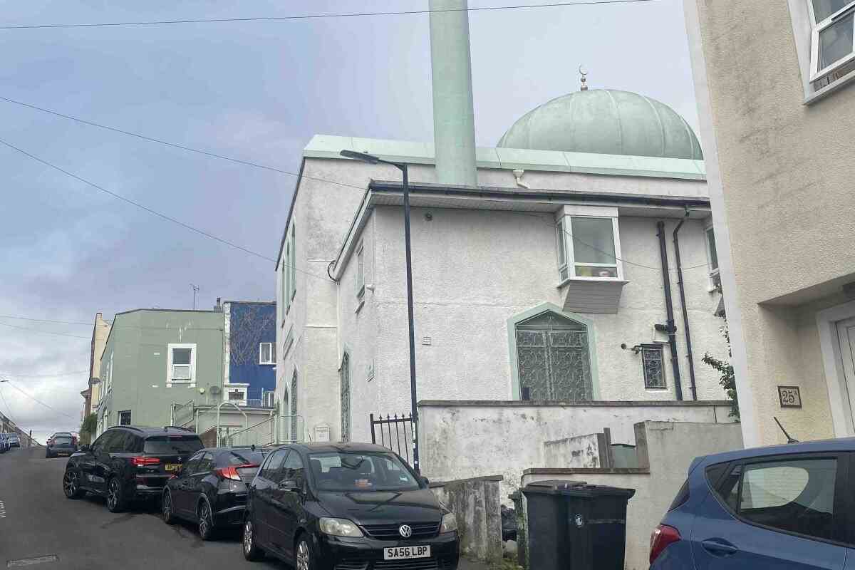 Bristol Jamia Mosque : image 1