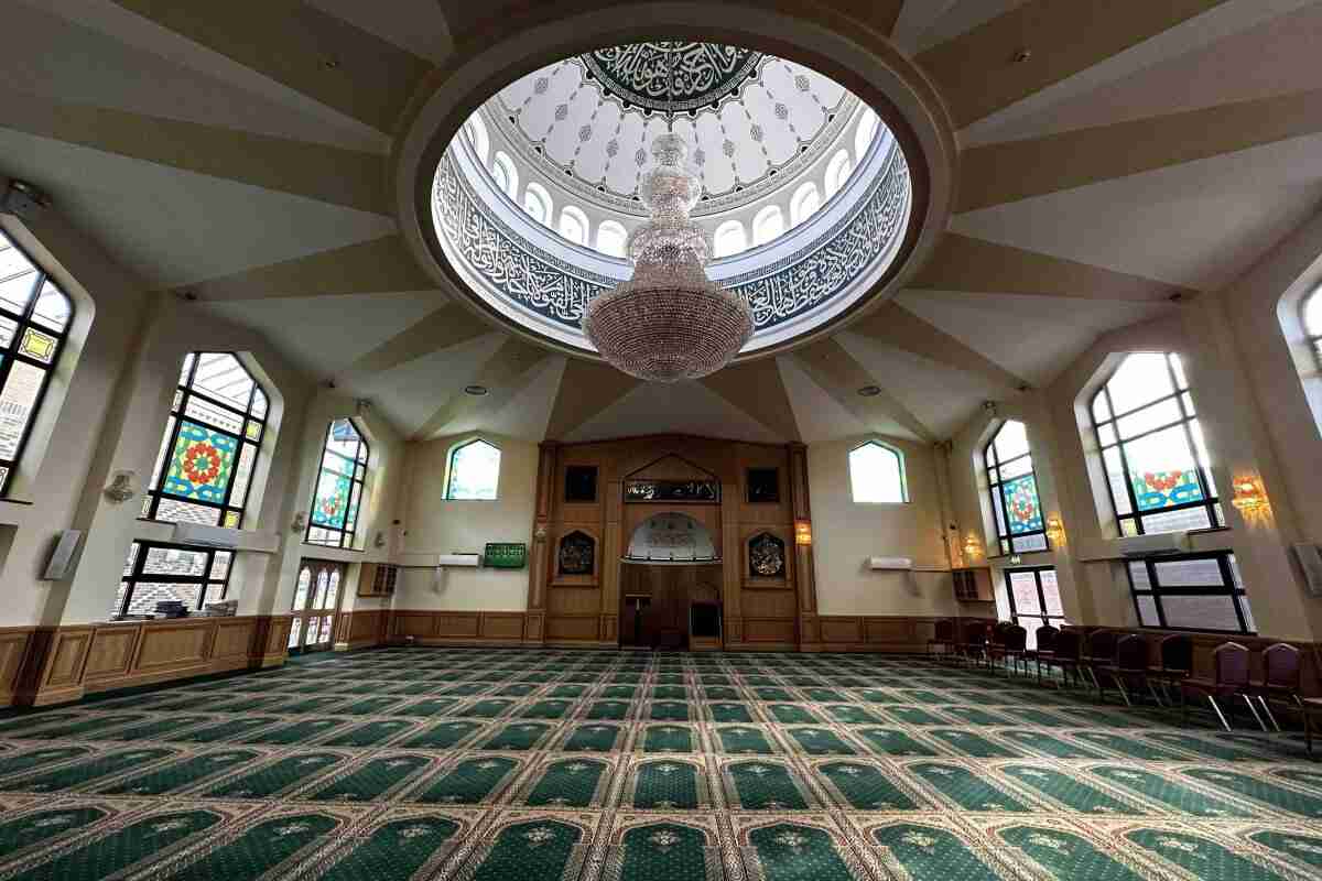 Ashton Central Mosque : image 2