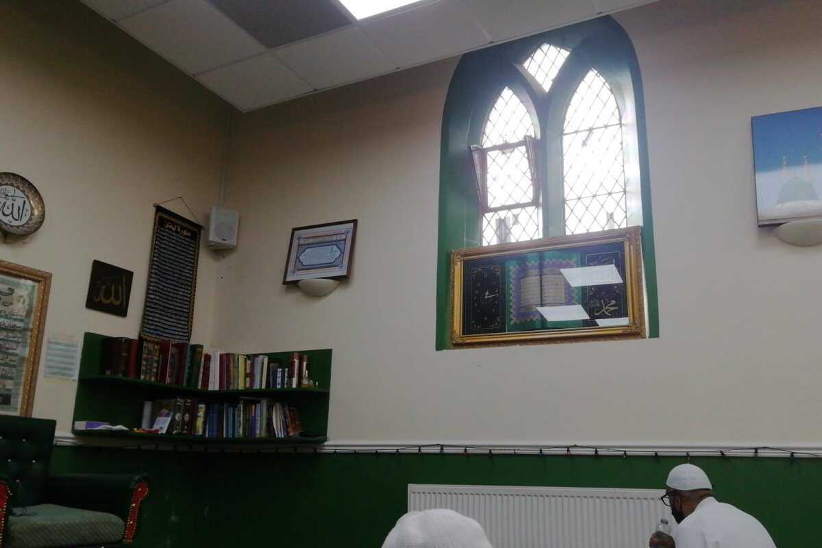 Islamic Centre Aberdare (Mosque) : image 5