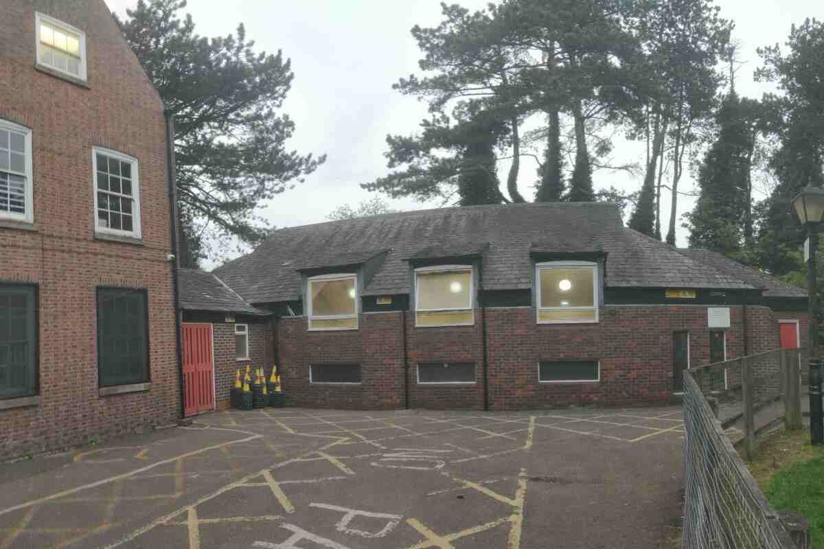 Beaumont Leys Mosque : image 2