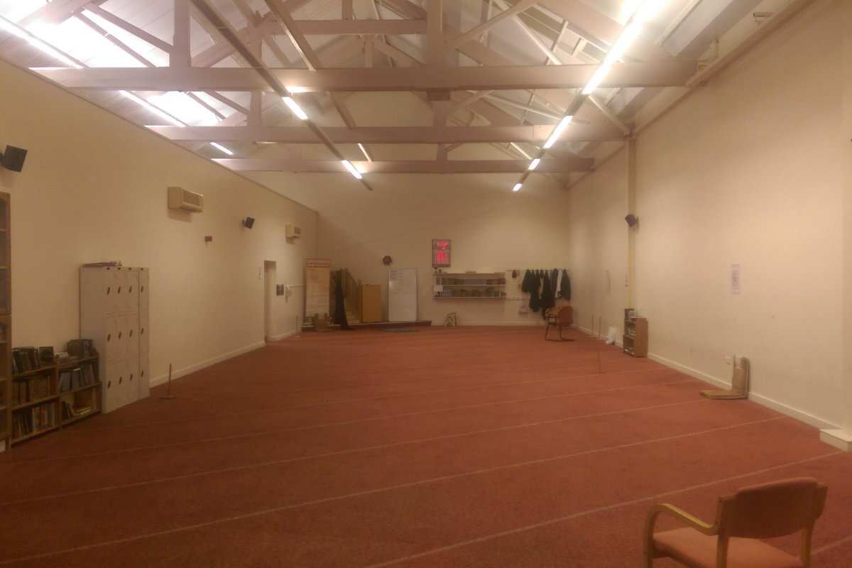 Mosque Mcdougall Prayer Hall : image 3