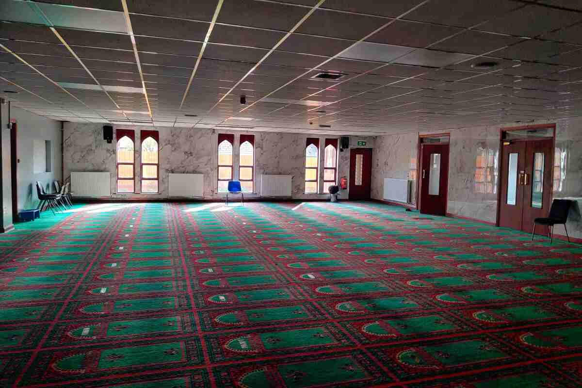 Aisha Mosque and Islamic Centre of Walsall : image 4