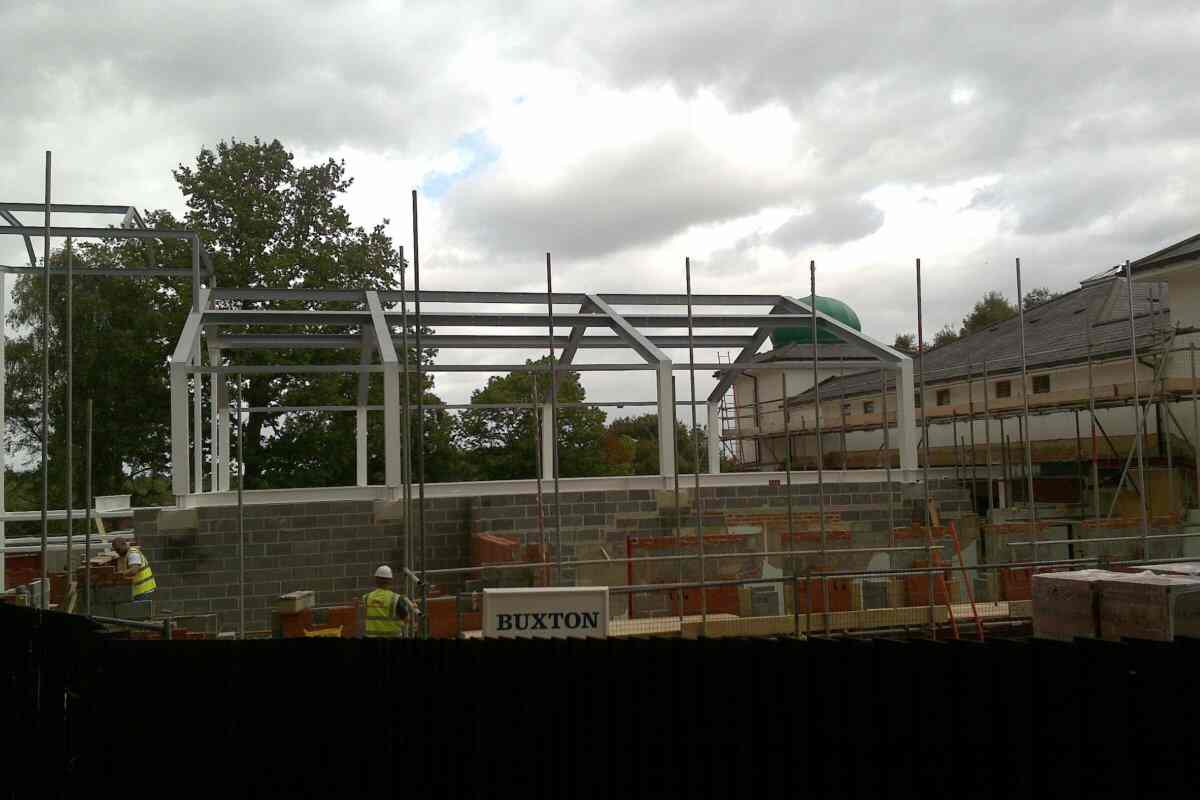 Crawley Mosque : image 4