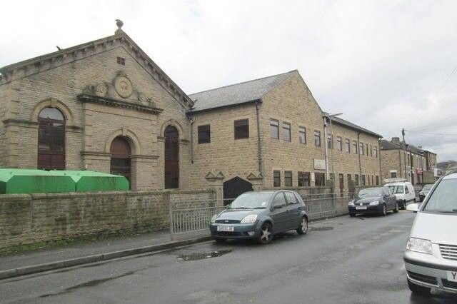 Masjid-e-Zakariya (Dewsbury) : image 4