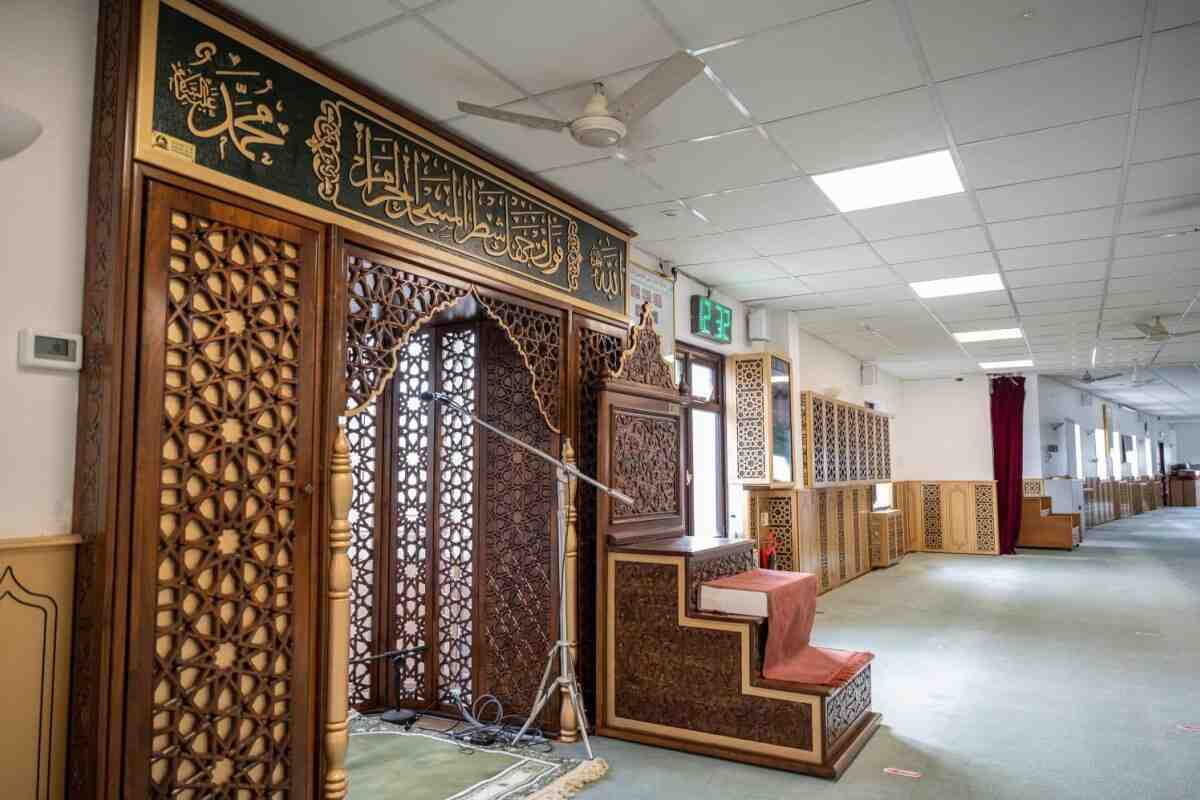 Bury Park Mosque : image 3