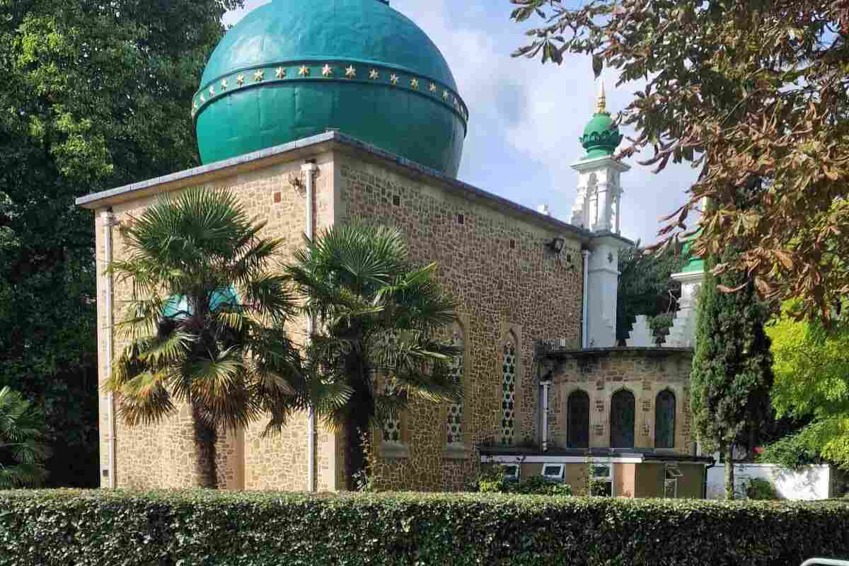 Shah Jahan Mosque : image 4