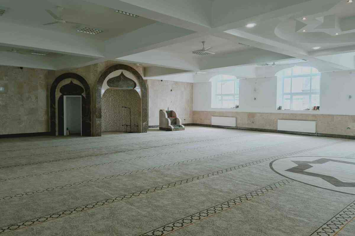 baitul-mukarram-mosque-and-islamic-centre