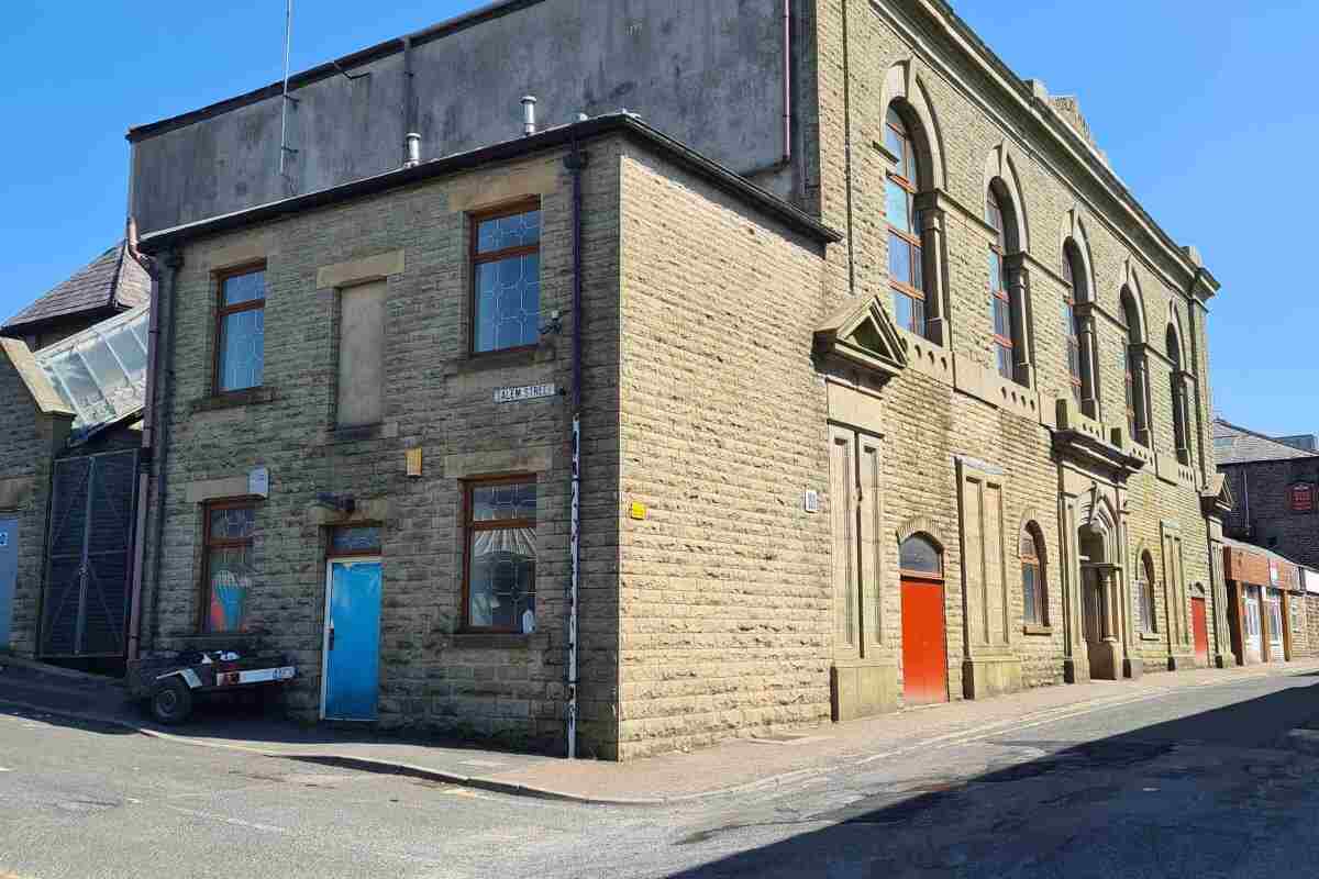 Baitul Mukarram Mosque and Islamic Centre : image 4