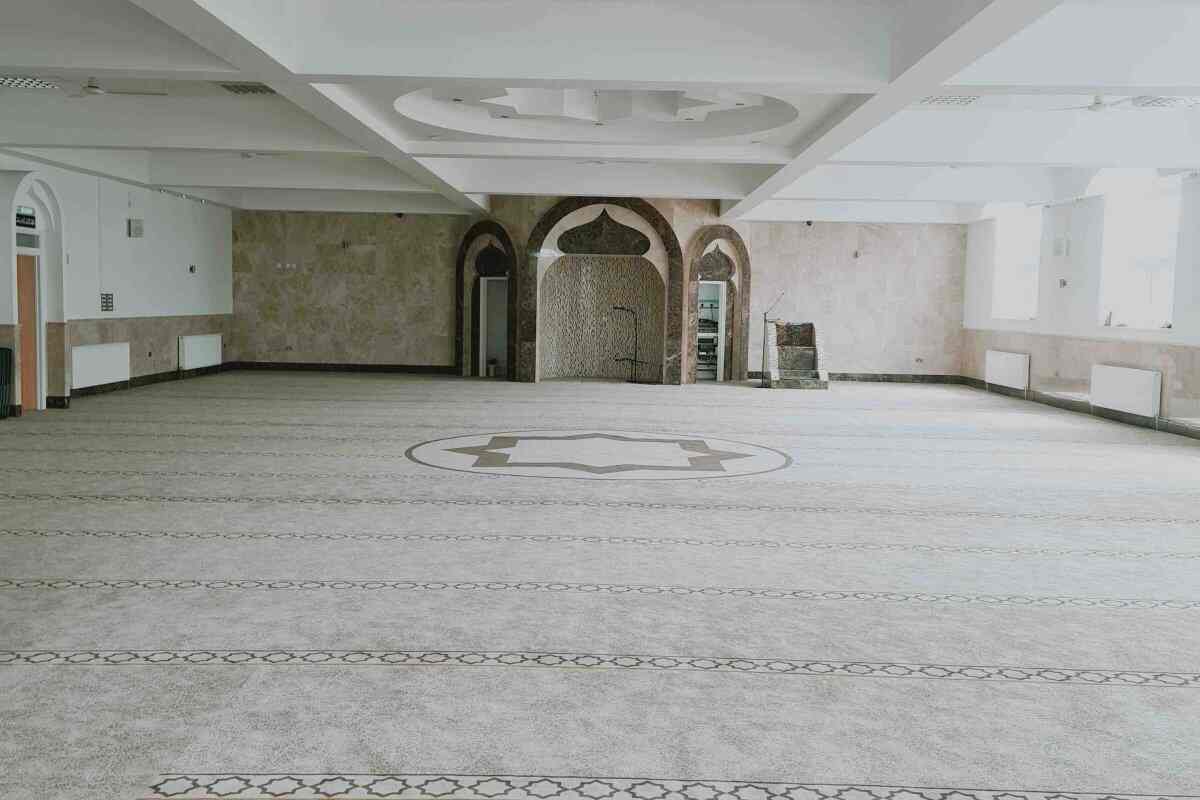 Baitul Mukarram Mosque and Islamic Centre : image 5