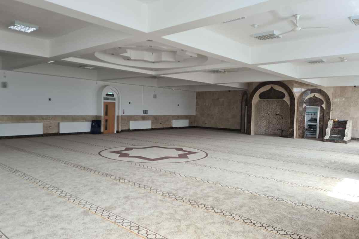 Baitul Mukarram Mosque and Islamic Centre : image 6