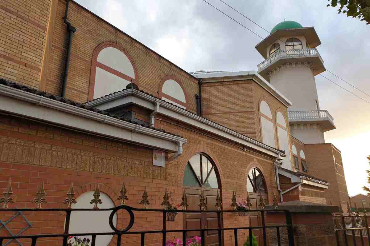 The Mosque & Islamic Centre of Brent : image 6