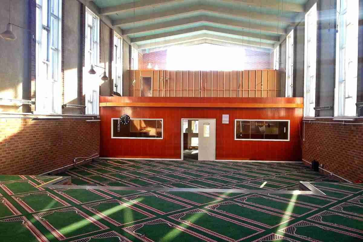 Corby Central Masjid : image 3