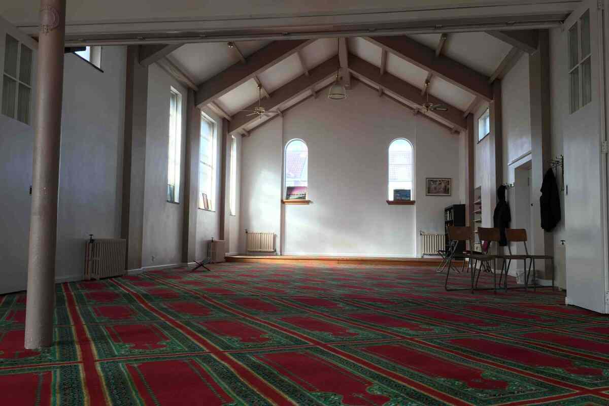 Shah Jalal Mosque Swindon : image 2