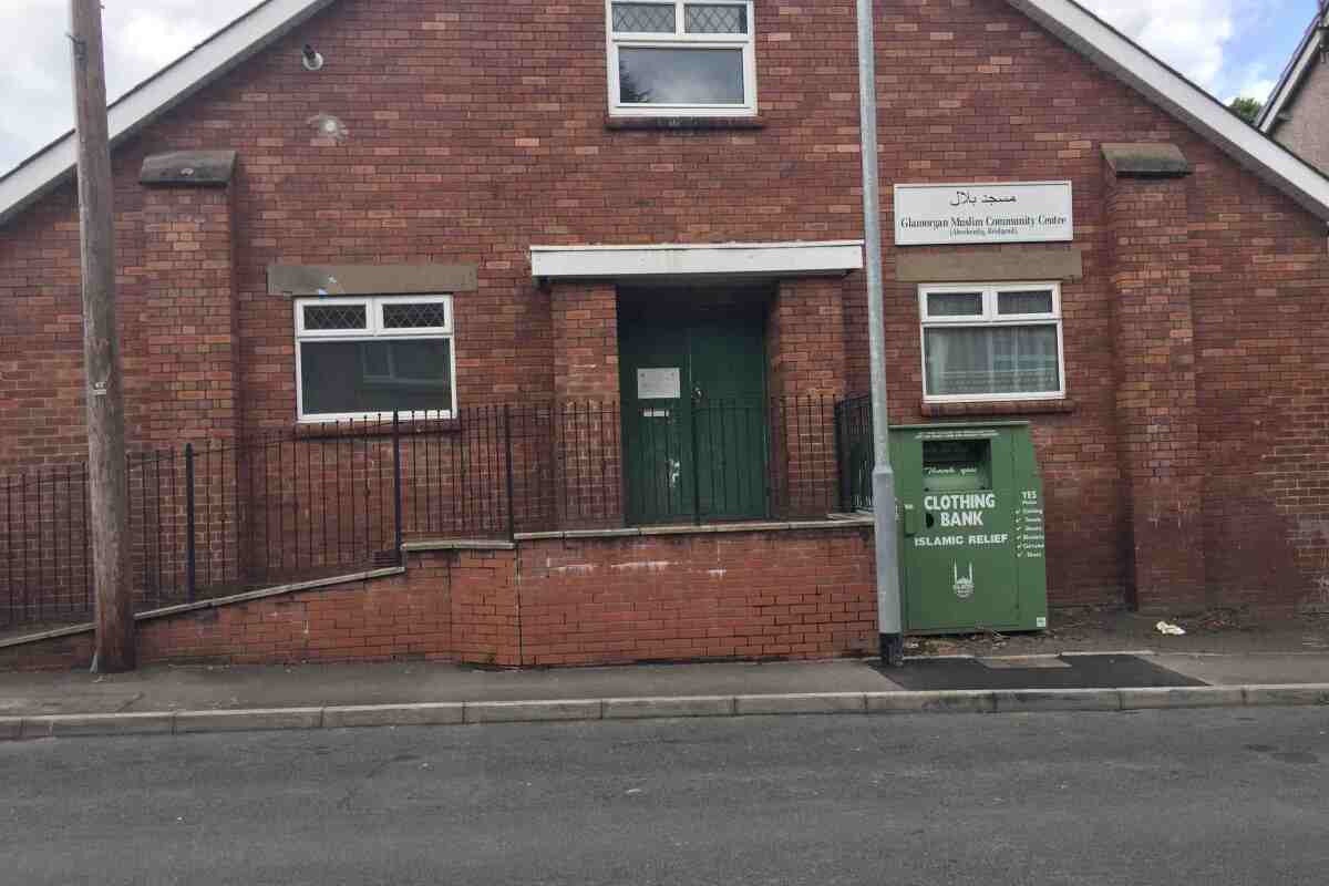 Aberkenfig mosque : image 6