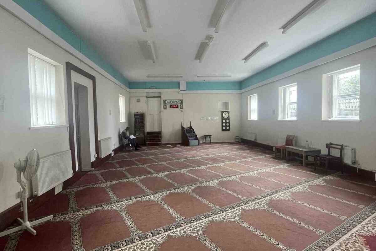 Neath Mosque and Islamic Cultural Centre : image 5