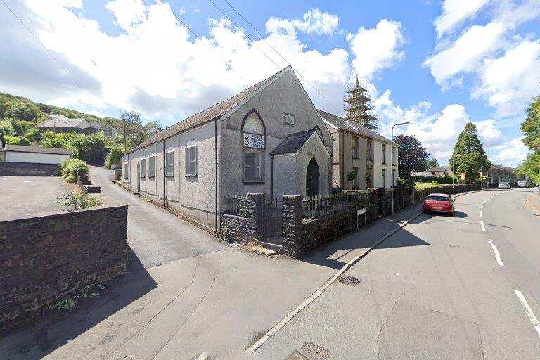 Neath Mosque and Islamic Cultural Centre : image 6