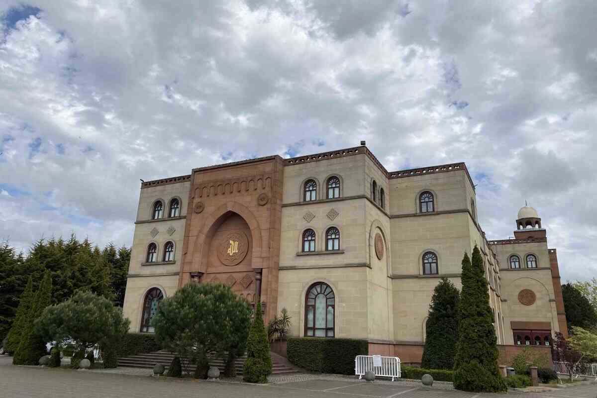 hussaini-masjid