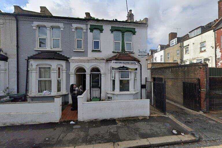 seven-sisters-islamic-centre-musjid