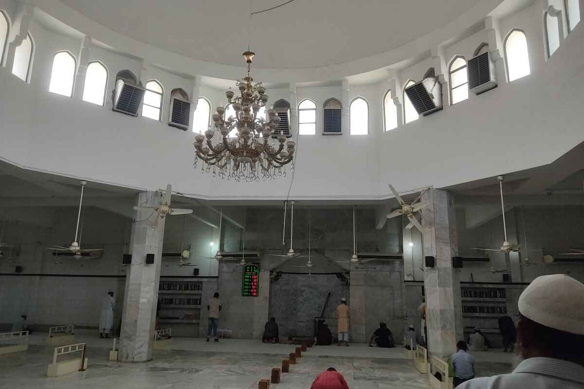 New Market Baitul Aman Jame Mosque : image 4