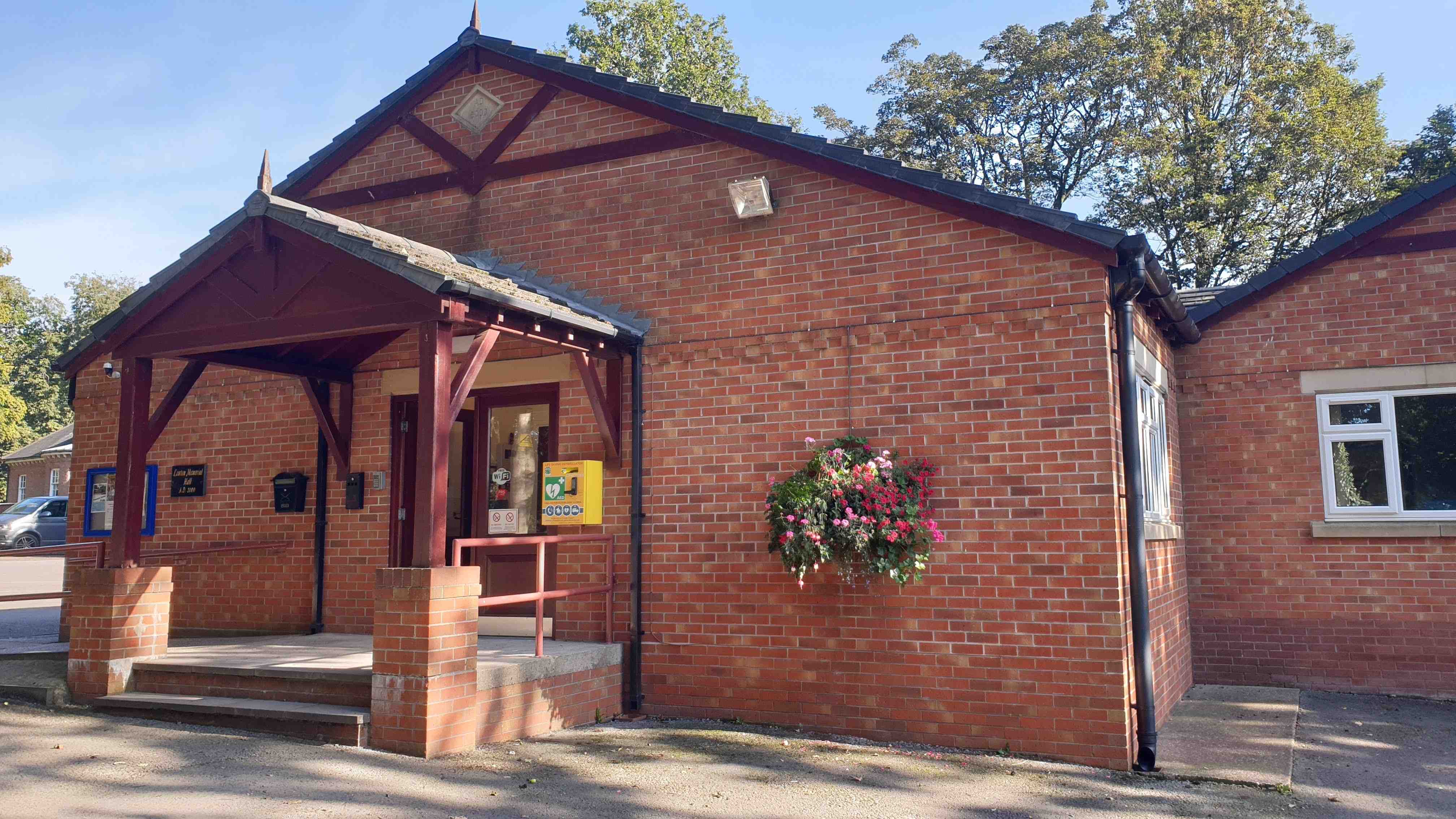 Lawton Memorial Hall : image 4