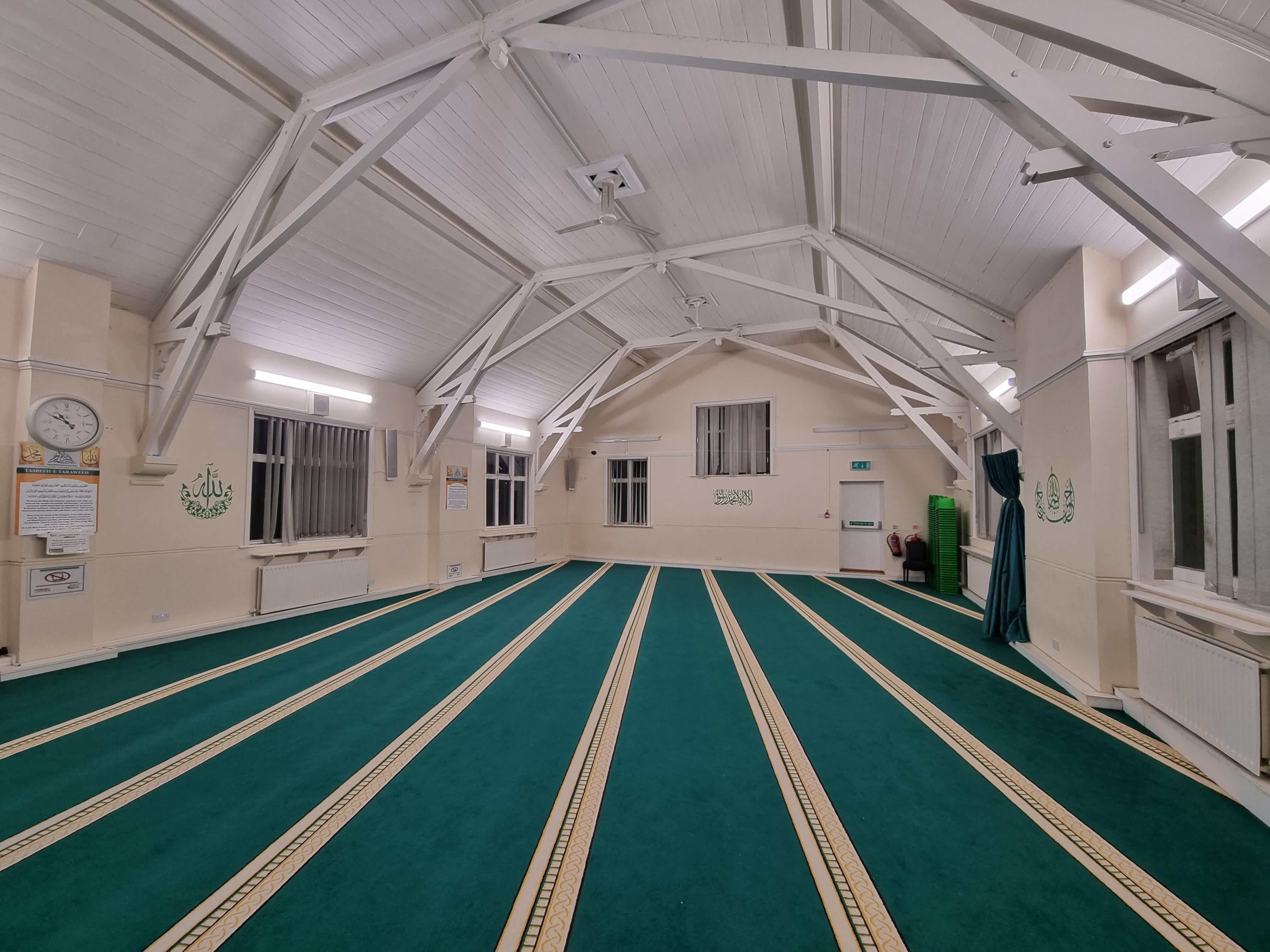 Gatwick Islamic Centre : image 2