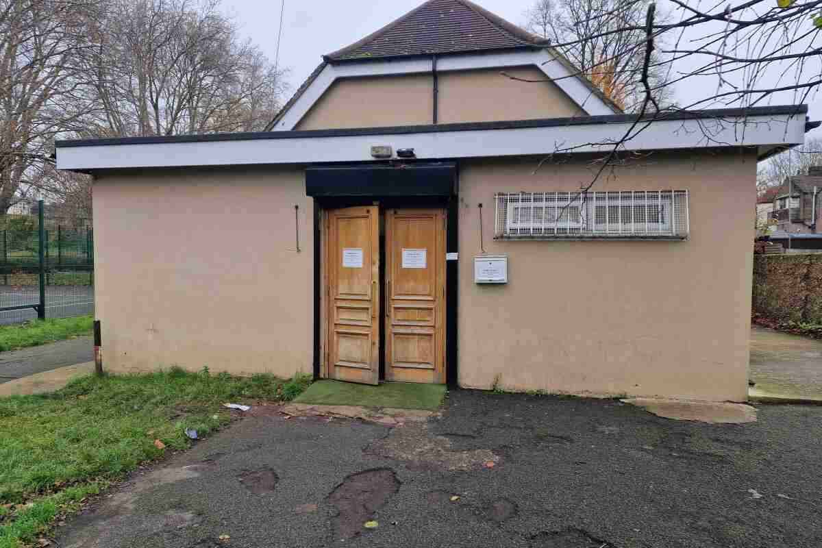 Thurrock Grays Town Park Mosque : image 1