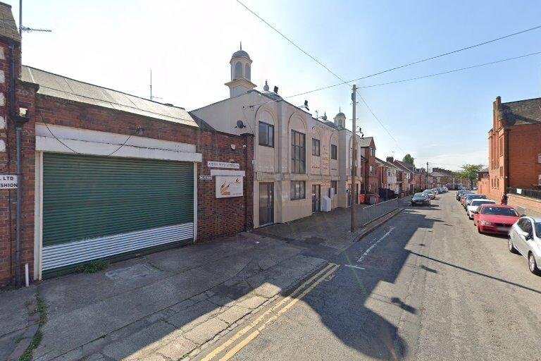 Leicester Mosque, Baitul Ikram : image 6