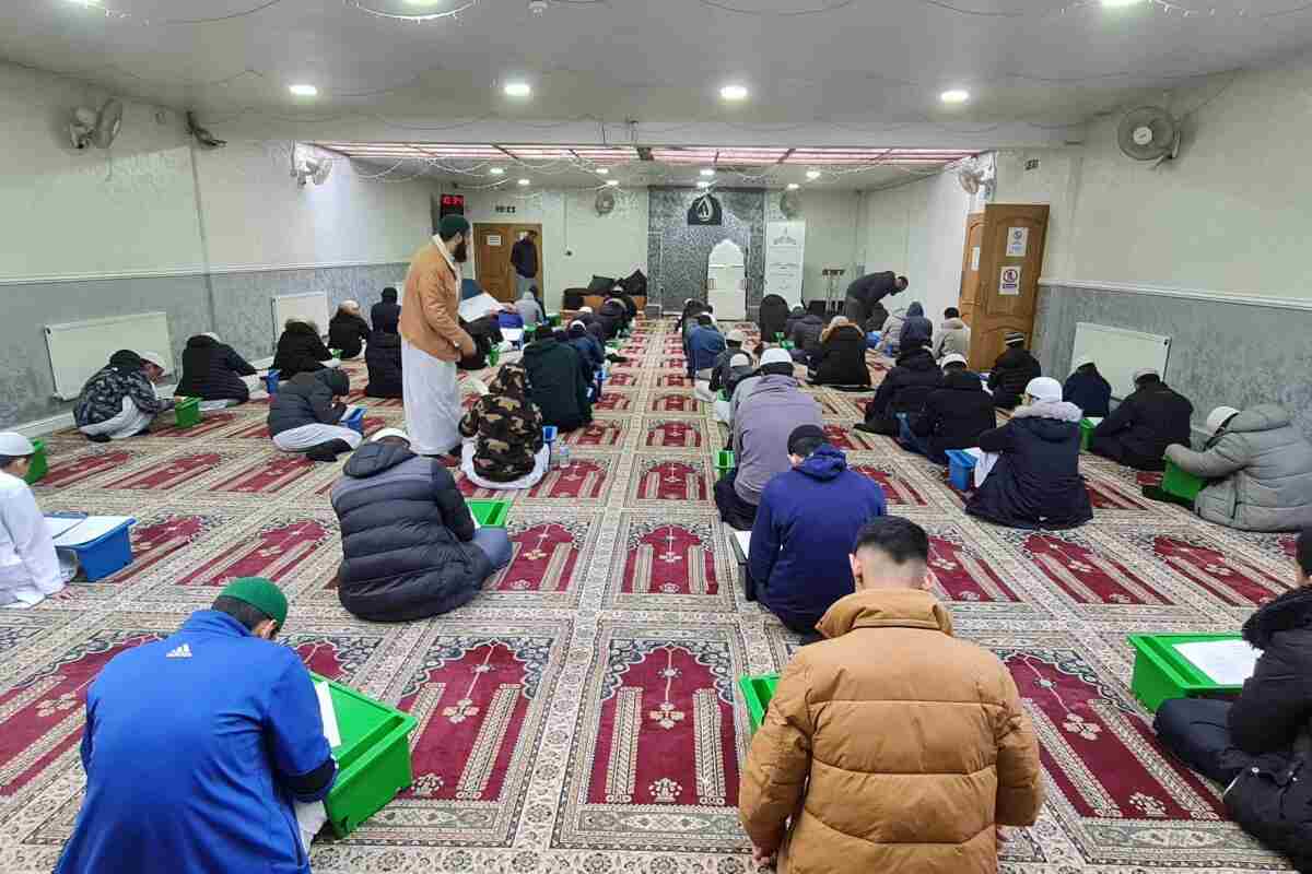 al markaz ul Islami : image 6