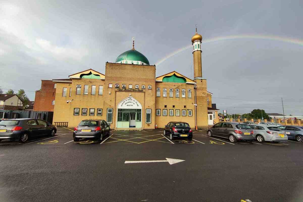 Masjid-e-Noorul Islam Bolton : image 2