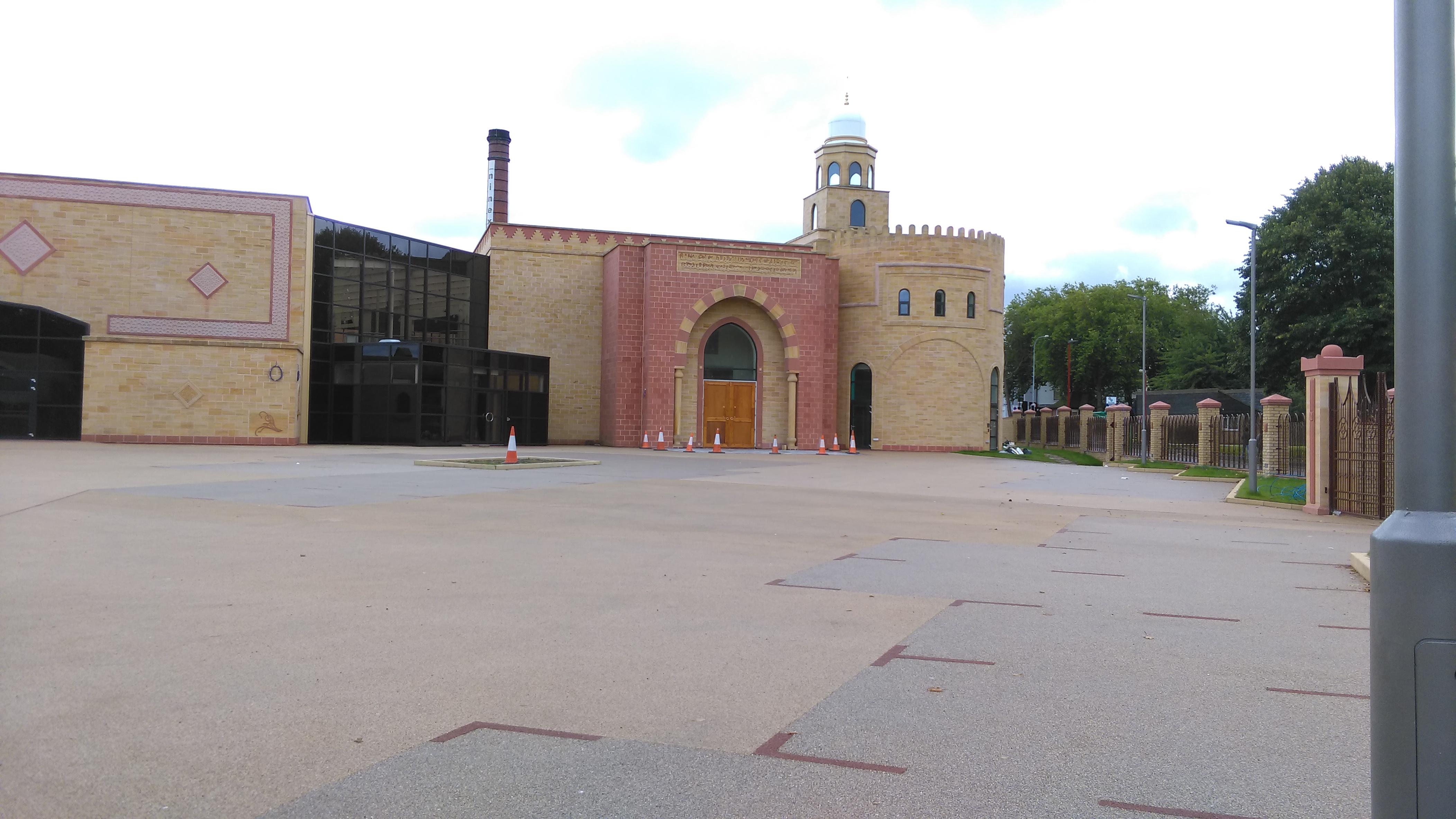 dawoodi-bohras-al-masjid-al-saifee-anjuman-e-badri-birmingham