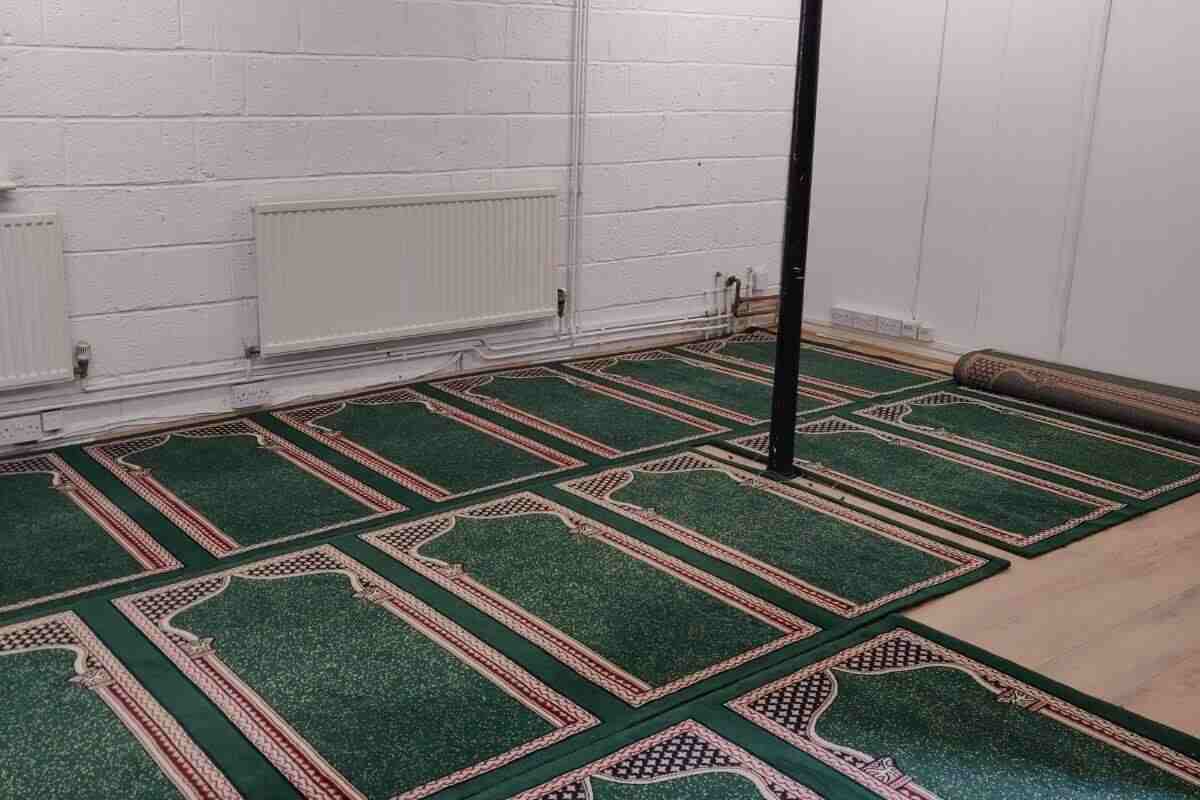 Loughborough Muslim Centre mosque : image 2