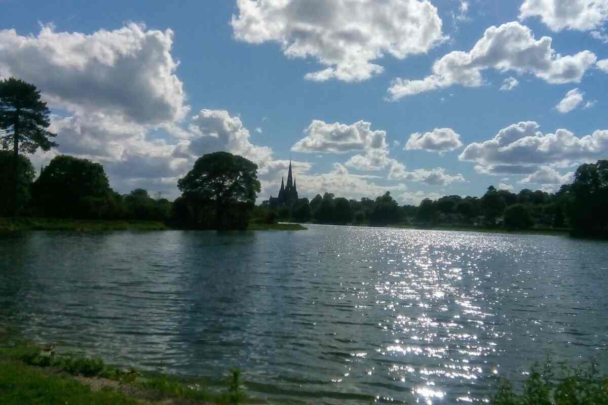 Lichfield Mosque and Islamic Centre : image 3