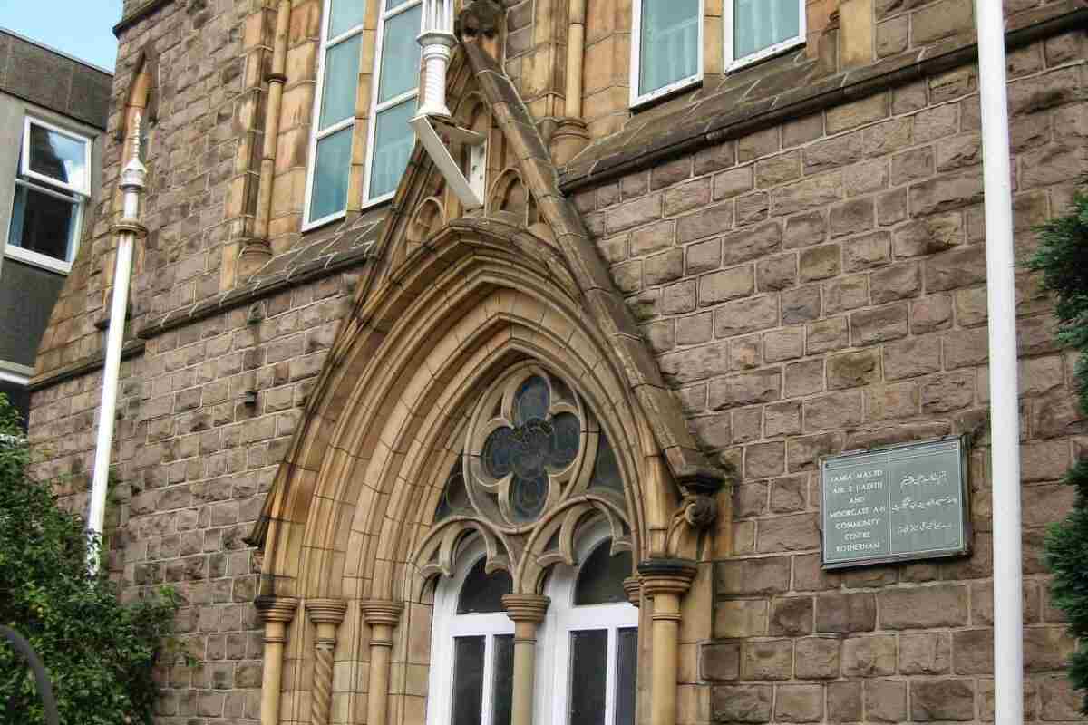 Masjid Jamiat Ahl-E-Hadith Rotherham : image 5