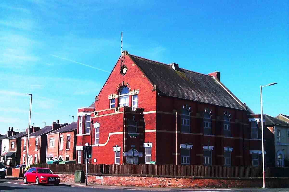 Southport Islamic Society Mosque : image 6