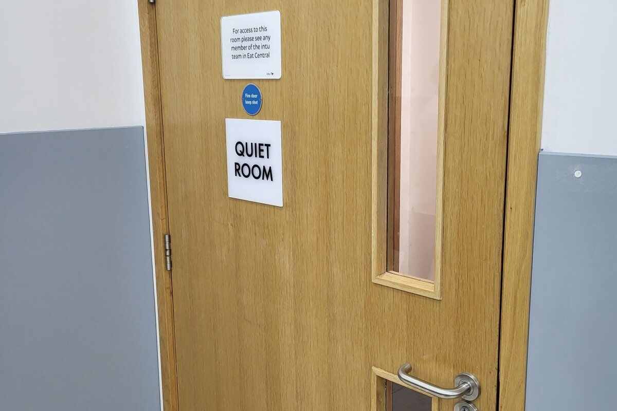 Prayers Room for Muslims - On Request to the cleaner, they will open the door : image 2