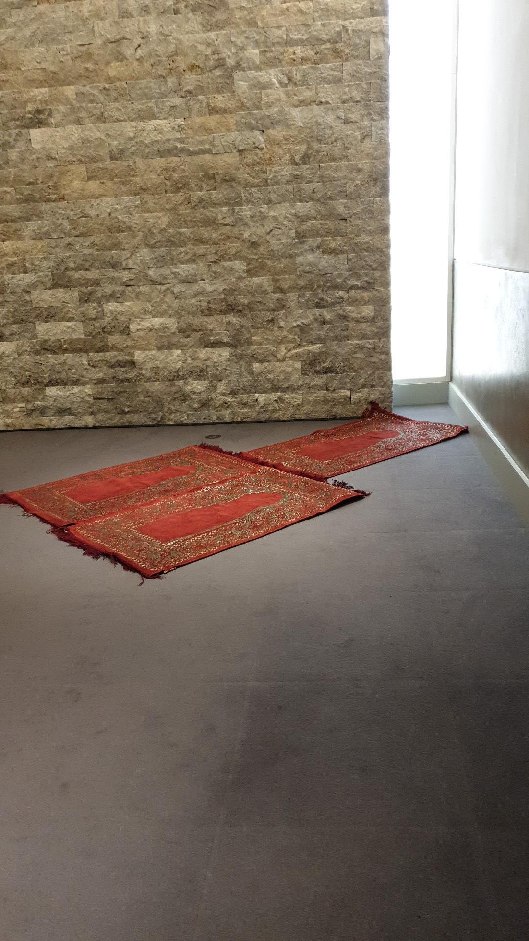 Prayer Room : image 6