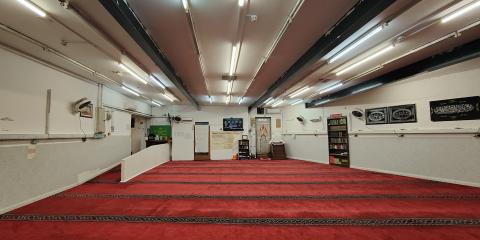 Baitul Mukarram Mosque & Islamic Centre (BMMIC) - Southall Masjid : image 2