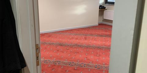 Muslim Prayer Rooms : image 1