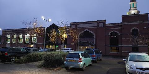 Ashton Central Mosque : image 5