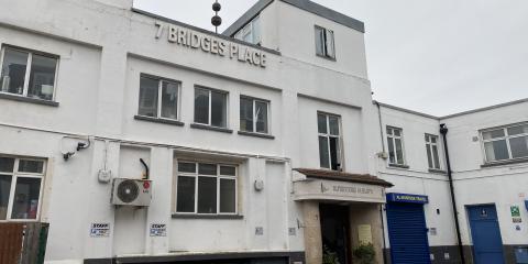 West London Islamic Cultural Centre Mosque : image 1