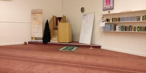 Mosque Mcdougall Prayer Hall : image 4