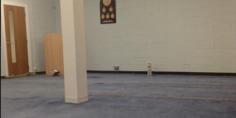 Muslim Prayer Room in Basement : image 4