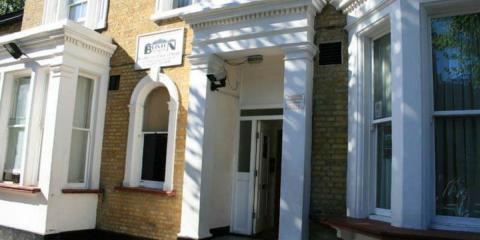 Brixton Mosque and Islamic Cultural Centre : image 1