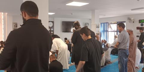 London Colney Mosque : image 4