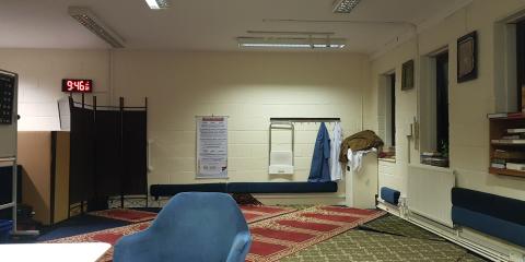 Masjid مسجد Bracknell Islamic Cultural Society : image 5