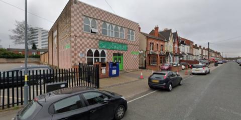 Mosque and Muslim Community Centre Aston : image 3