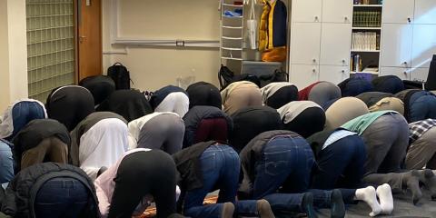 Senate House Muslim Prayer Room : image 1