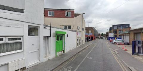 Shahjalal Masjid and Islamic Cultural Centre : image 1