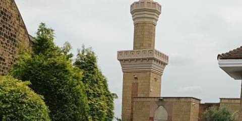 Madina Masjid : image 1